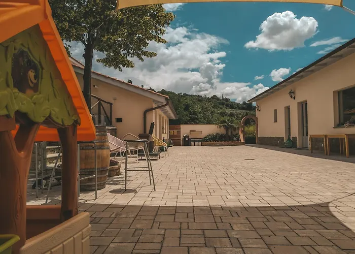 Agriturismo Fattoria Podere Peciano Cortona
